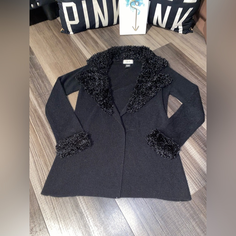 Black Faux-Fur Trim Knit cardigan